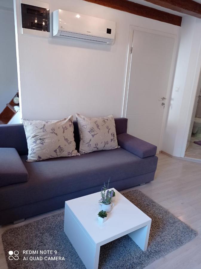 Studio Makala Trogir Exterior foto