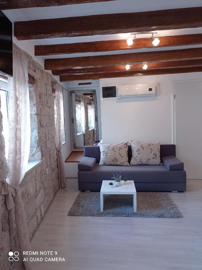 Studio Makala Trogir Exterior foto