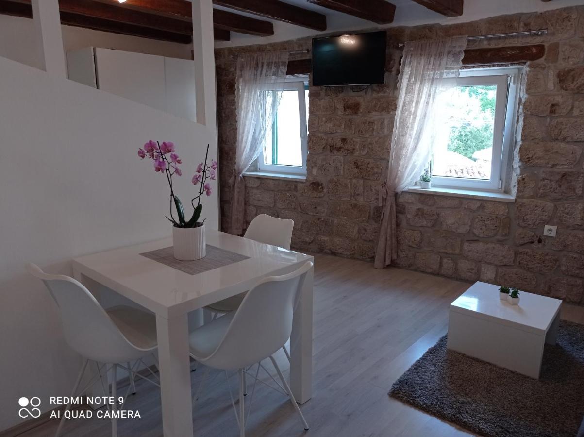 Studio Makala Trogir Exterior foto